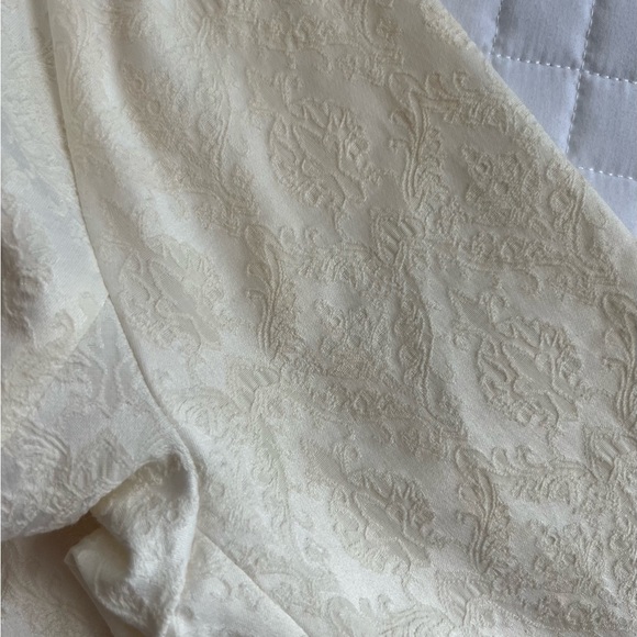 NWT Guess Womens Laney Ivory Pant Suit, Size Large/30 - Picture 6 of 6